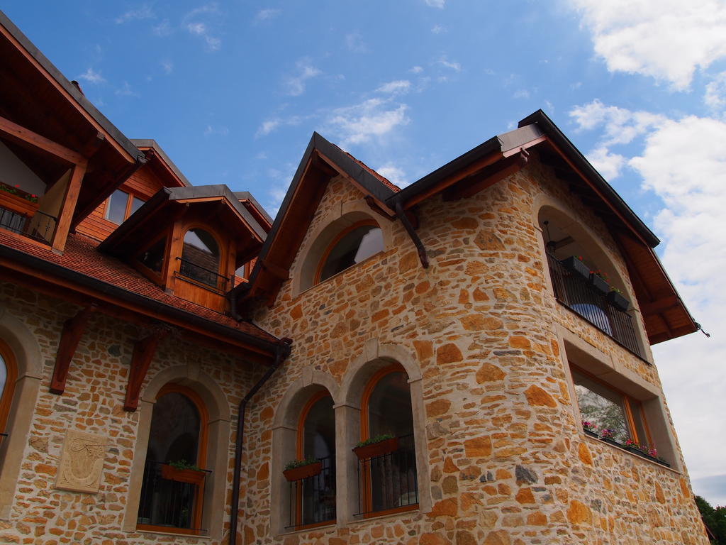 Bed and Breakfast Les Lumieres De Geneve Grilly Экстерьер фото