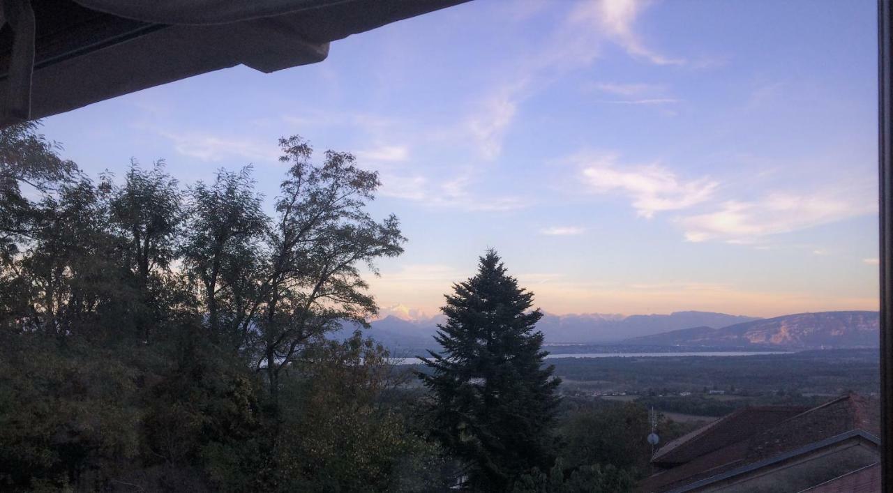 Bed and Breakfast Les Lumieres De Geneve Grilly Экстерьер фото